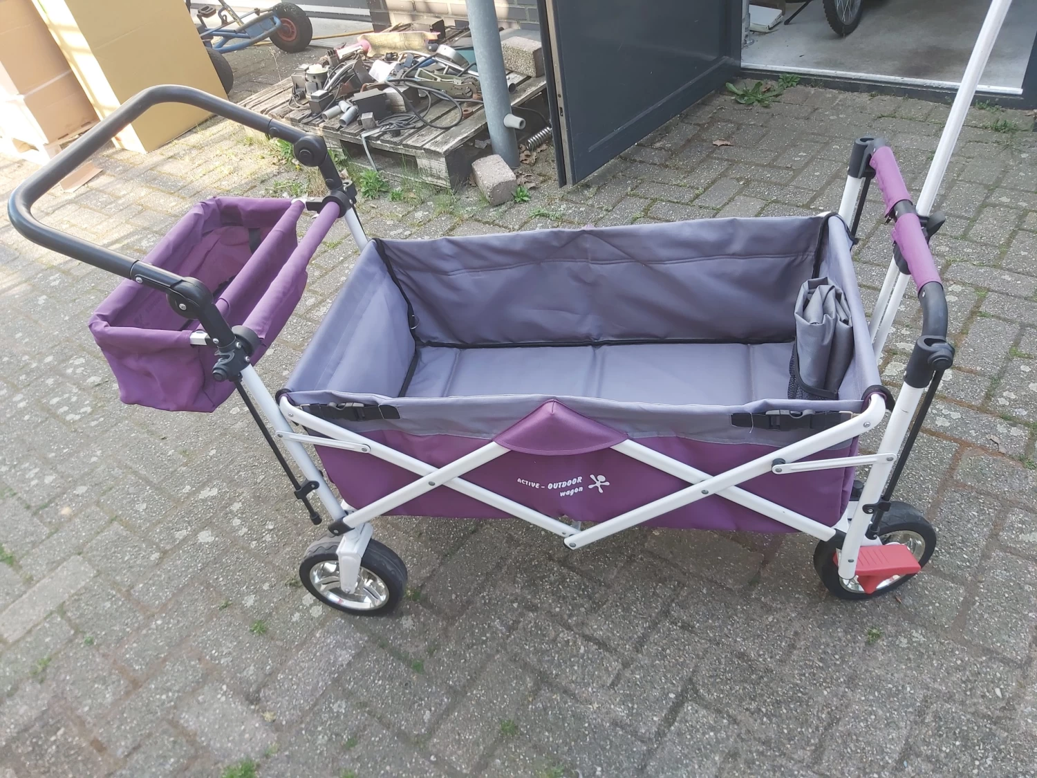 Active Outdoor Bolderkar Paars Met Zonnedak En Extra Bagagetas. Showmodel 13 Active Outdoor Bolderkar Paars Met Zonnedak En Extra Bagagetas. Showmodel - Afbeelding 11