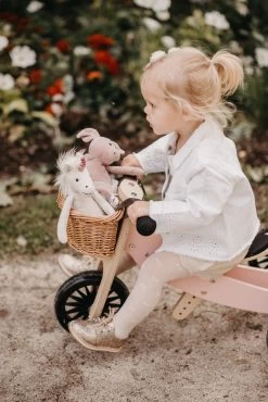 Tiny Tot Plus Loopfiets – Kinderfeets Rose -Beste Speelgoed Winkel loopfiets kinderfeets tiny tot plus rose 3 scaled 1