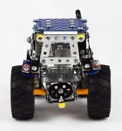 Tronico Mini New Holland T4 Met Aanhangwagen – 1 : 32 15 Tronico Mini New Holland T4 Met Aanhangwagen – 1 : 32 -Beste Speelgoed Winkel new holland t4 met aanhanger tronico mini 10056 3