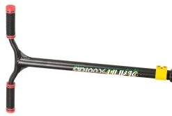 Stuntstep Slamm Urban V – Rasta 13 Stuntstep Slamm Urban V – Rasta -Beste Speelgoed Winkel stuntstep slamm urban v rasta 3